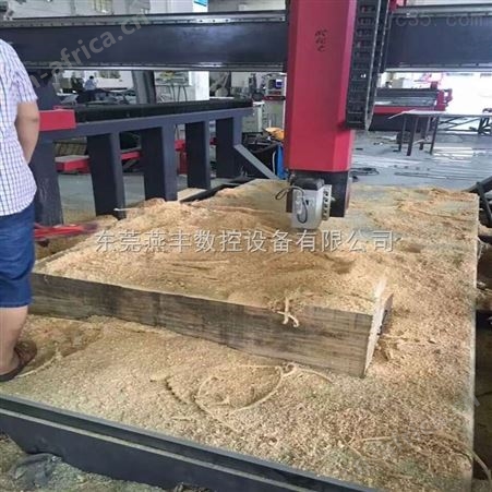 广东双曲铝整套设备（双曲铝板切割机