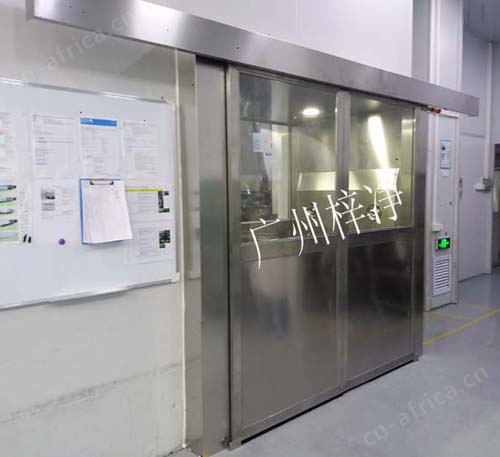 自动感应门风淋室是人员进出洁净室所必需的通道