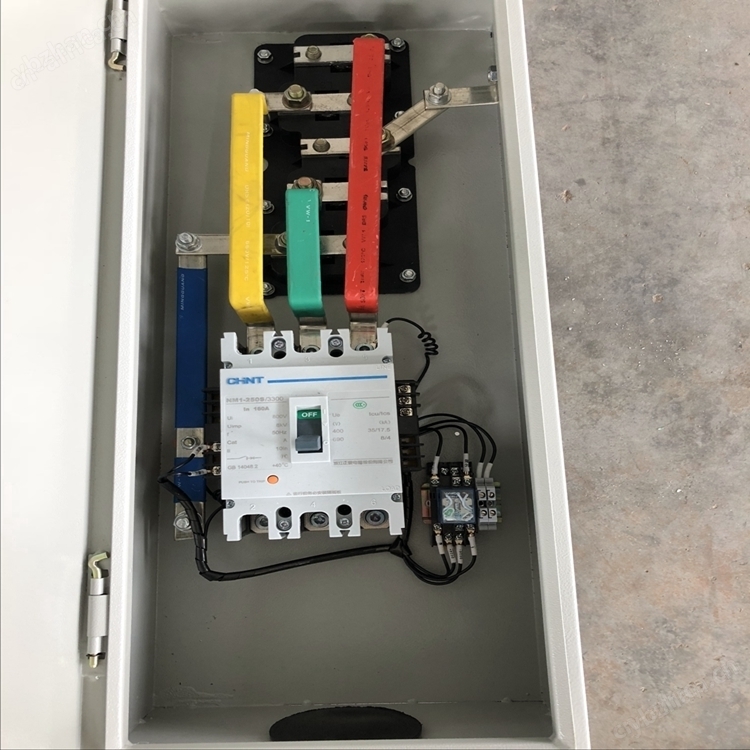 638672557242803688832.jpg 防水母线槽插接箱